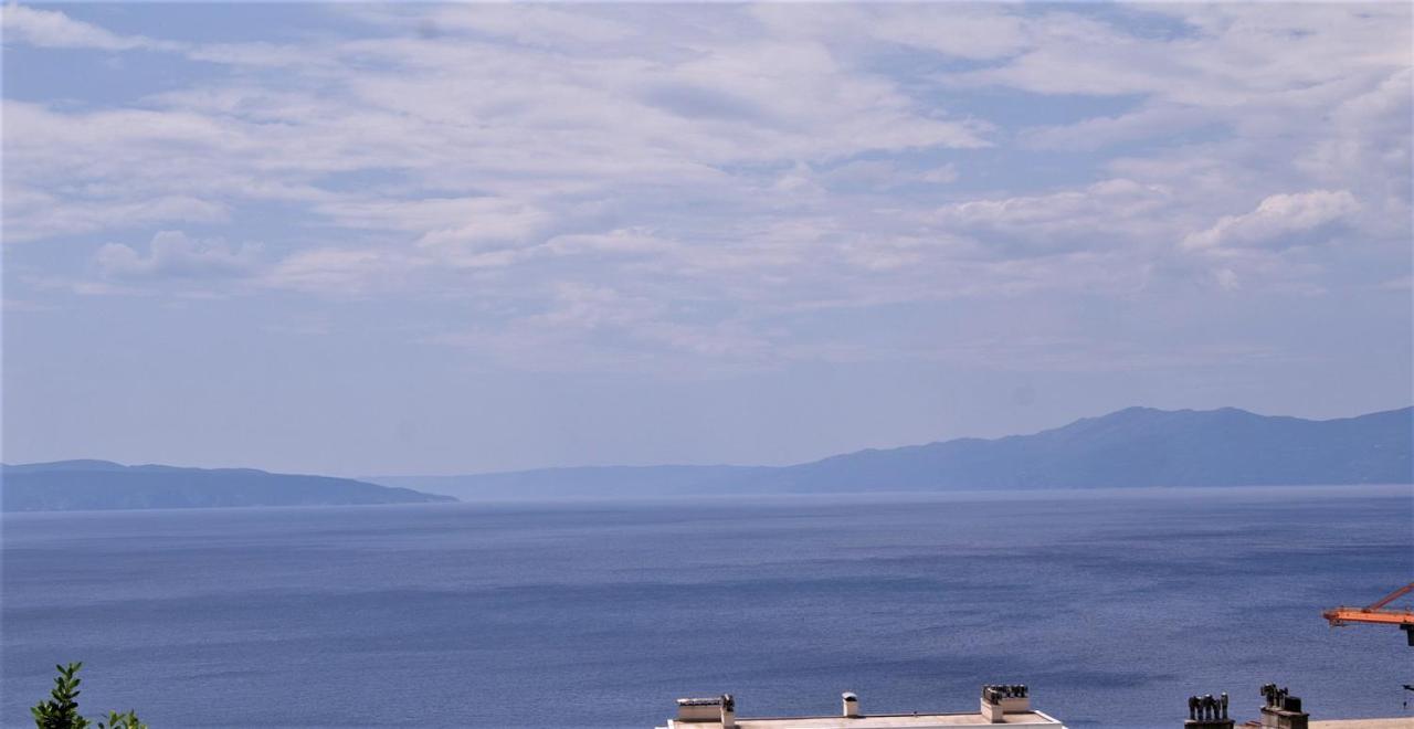 Sea Flower Apartment Rijeka Exterior photo